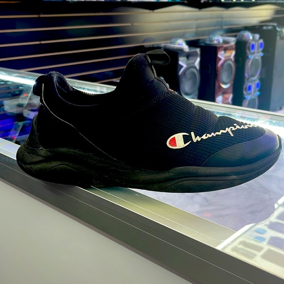 Use - Picture 1 of 1